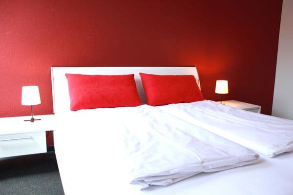Restaurant Ollex and beds Zimmer 5 – holiday rental in Bliesdorf