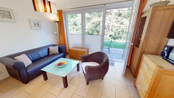 Strandnahes Ferienhaus für 4 Personen mit eingezäuntem Garten und Kamin
