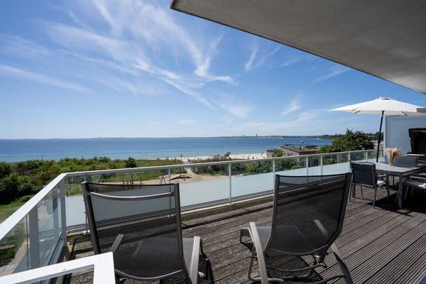 Meerblick, der verzaubert – Luxus-Penthouse direkt am Strand