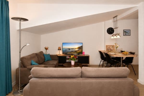 Ferienhaus Alisch Fewo 2 – holiday rental in Warnemünde