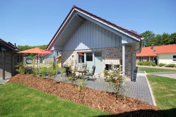 Ferienhaus für 6 Personen mit Kamin & Sauna in Pelzerhaken