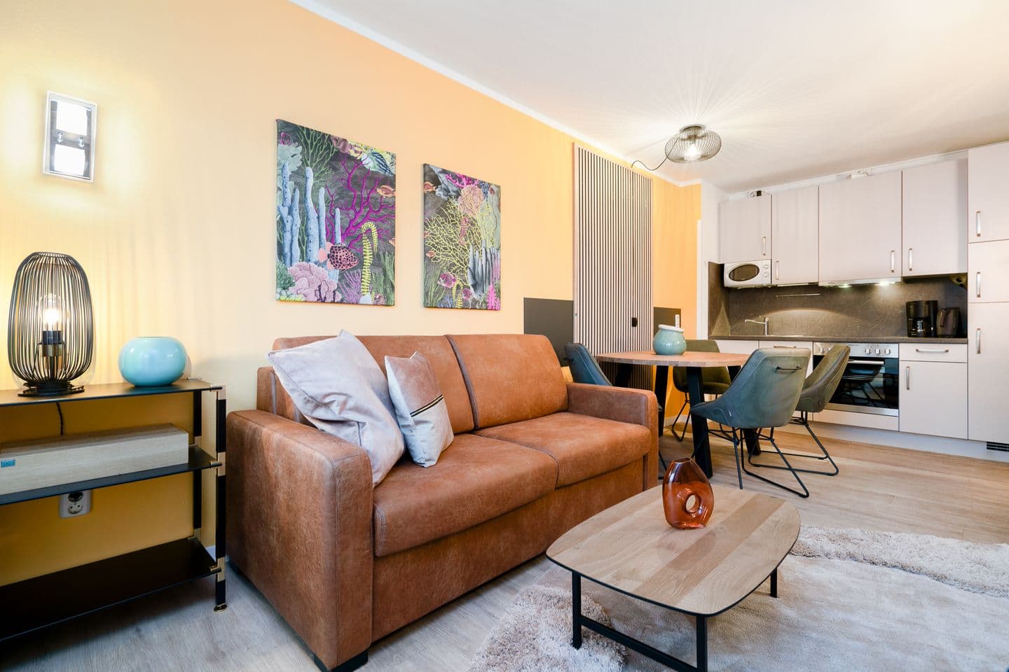 Das Solaris Beach Apartment 8 mit Balkon und moderner Einrichtung Bild 2
