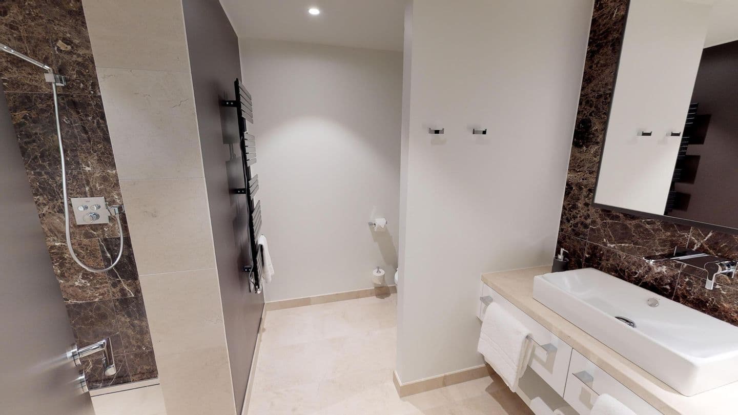 Eleganz trifft Entspannung – Ferienwohnung mit Sauna & Stil
