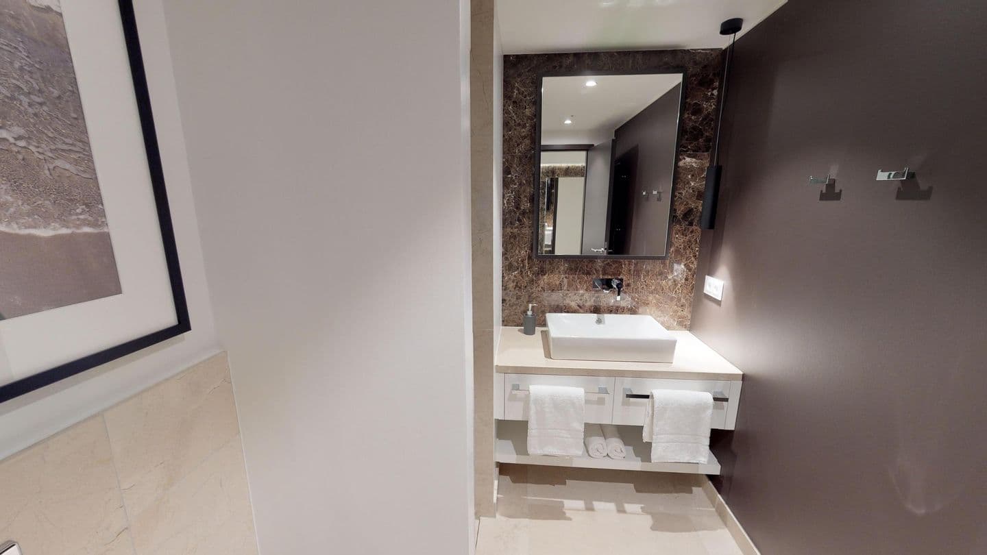 Design & Komfort mit Meeresnähe – Exklusives Apartment für Genießer
