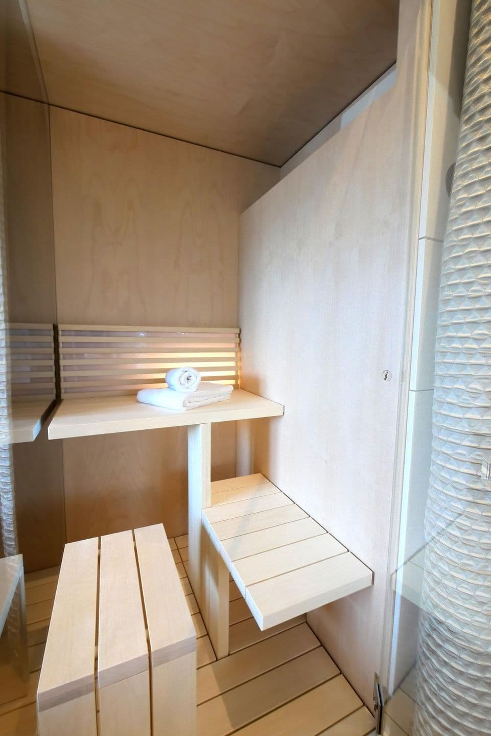 Luxus und Strandnah-Ferienapartment mit Balkon & Sauna in Timmendorfer Strand