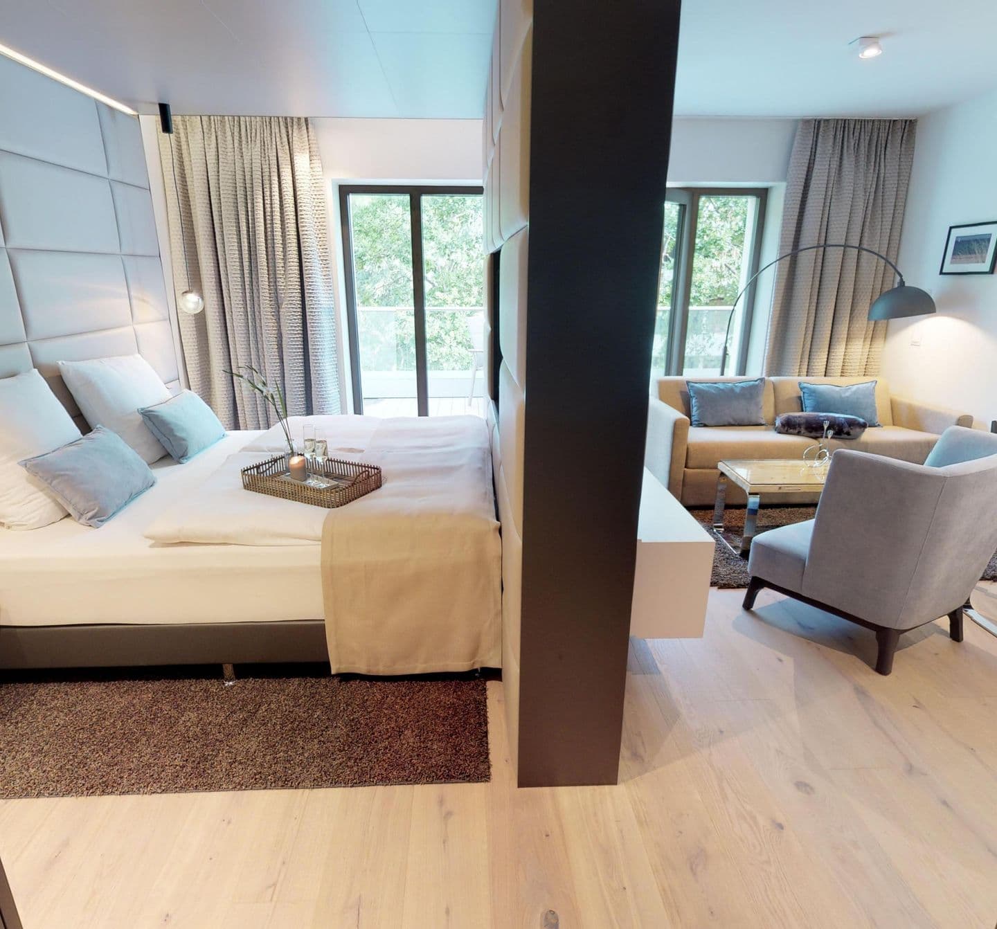 Strandnahe, luxuriöse und Hundefreundliche Ferienwohnung mit Balkon