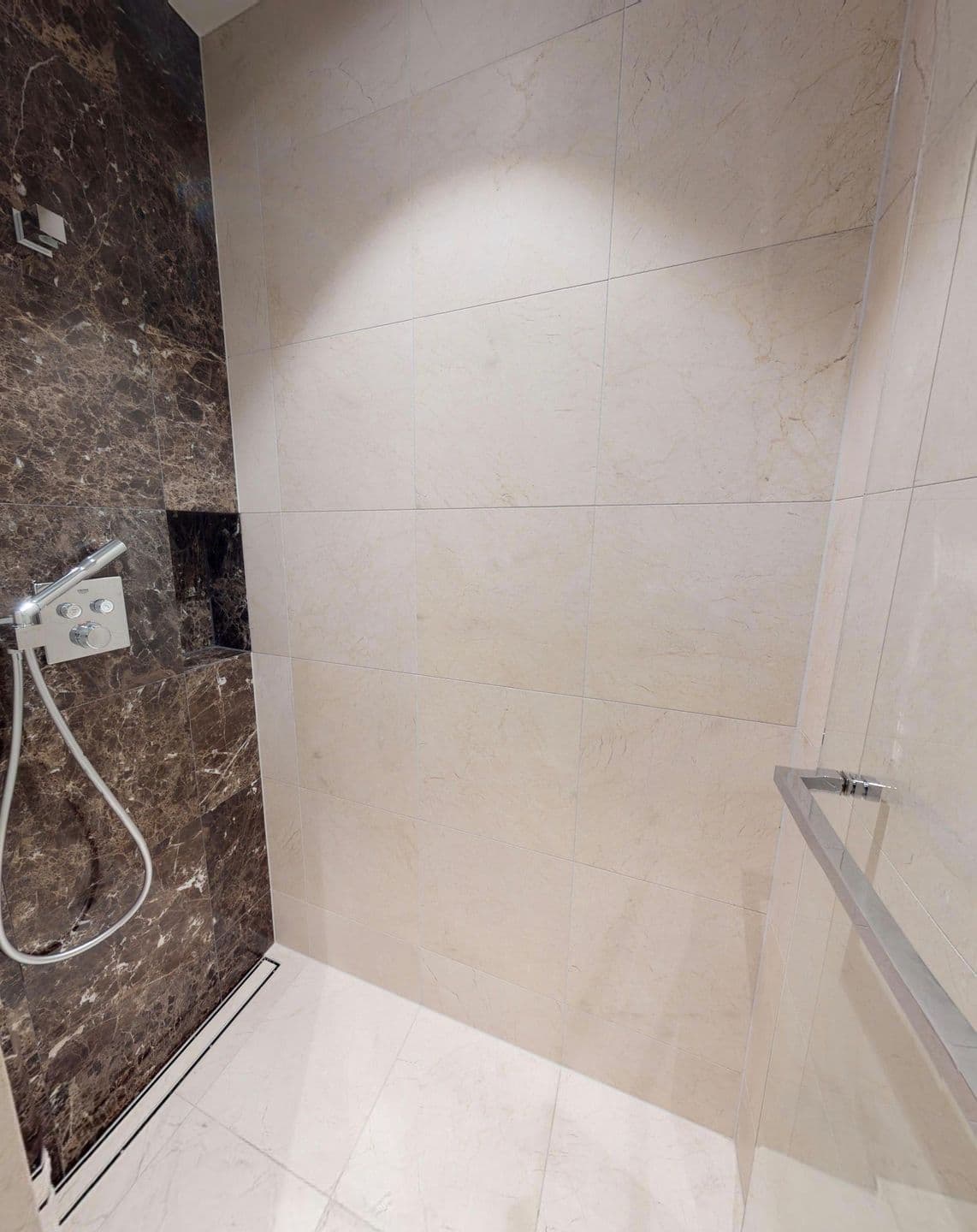 Elegantes Apartment im "White Pearl" – nur Minuten vom Meer
