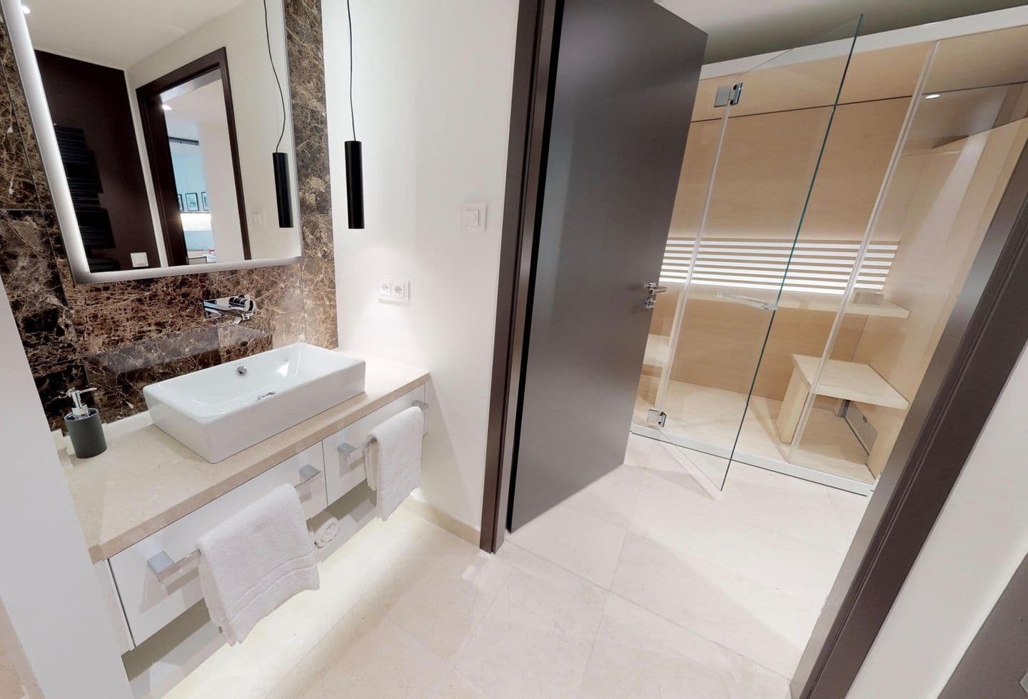 Luxus Apartment mit Sauna, Balkon und Strandnah