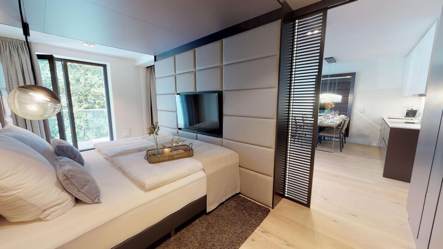Luxusapartment mit eigener Sauna & Sonnenbalkon – nur Minuten vom Strand entfernt