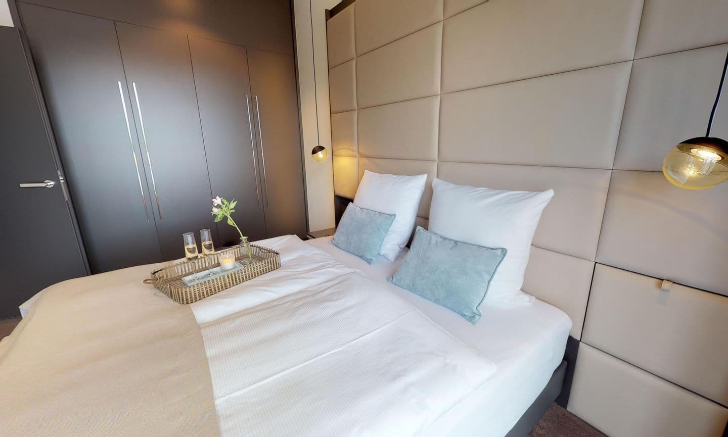Luxus Ferienpenthouse mit Sauna und riesiger Dachterrasse in Strandlage