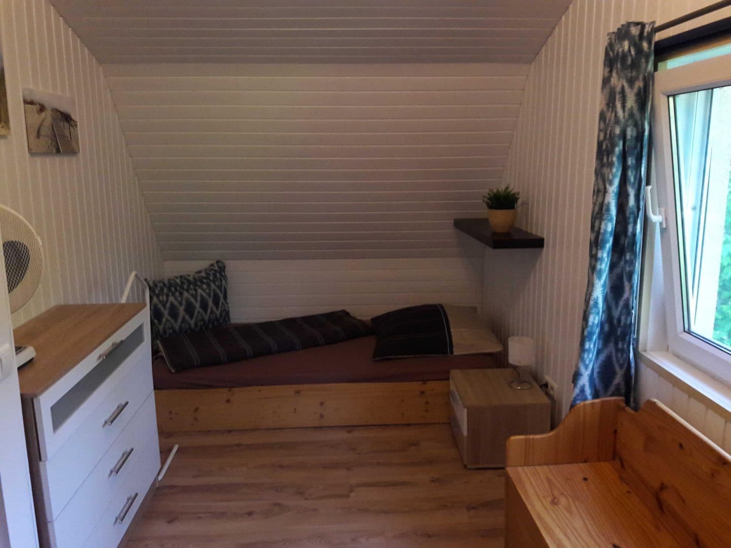 Schlafzimmer 2