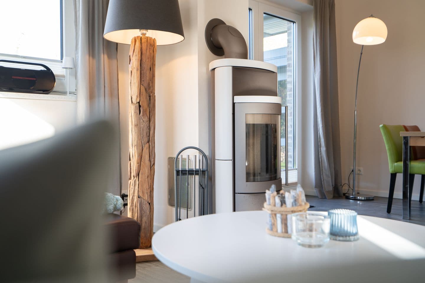 Kamin-/Ofen