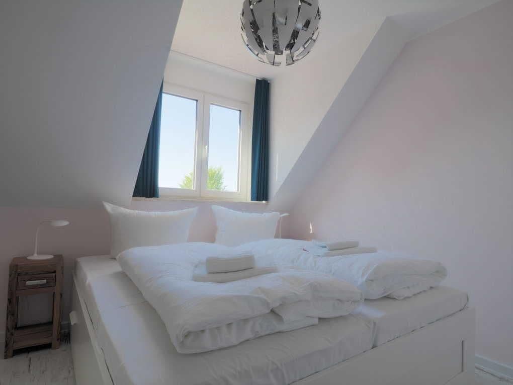 Schlafzimmer mit 2tem TV