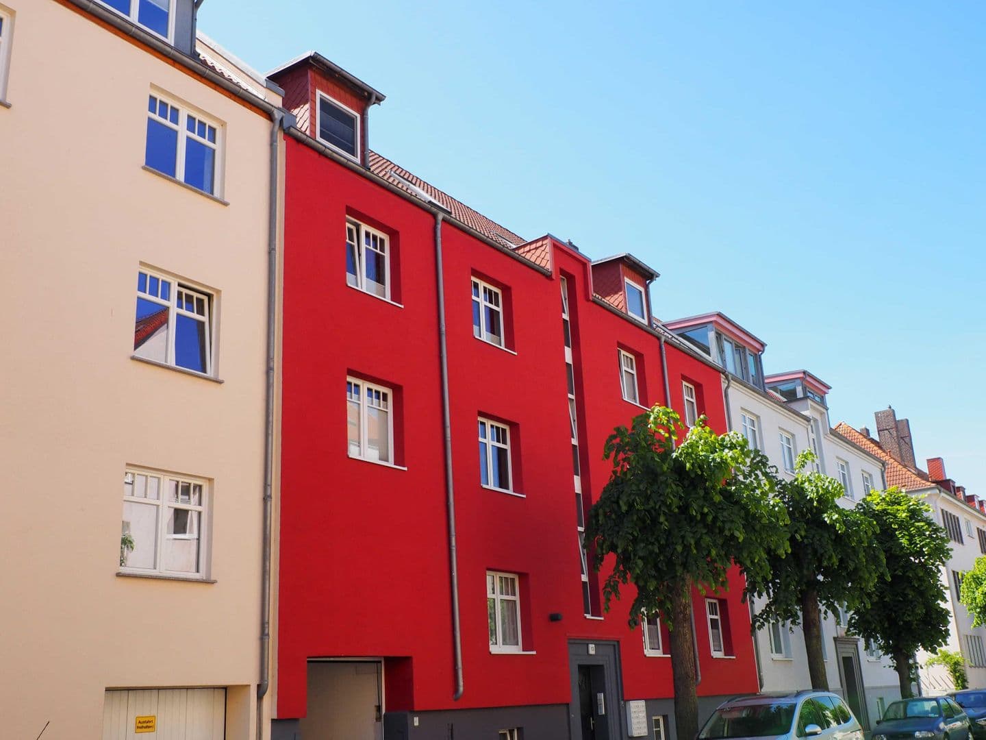 Straßenansicht