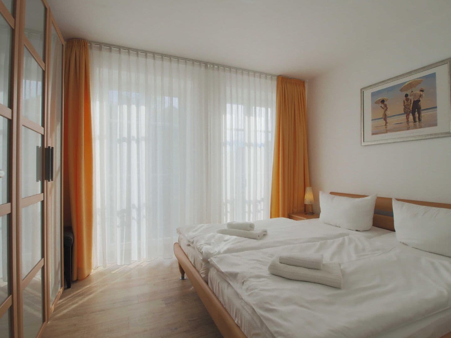Großes Schlafzimmer