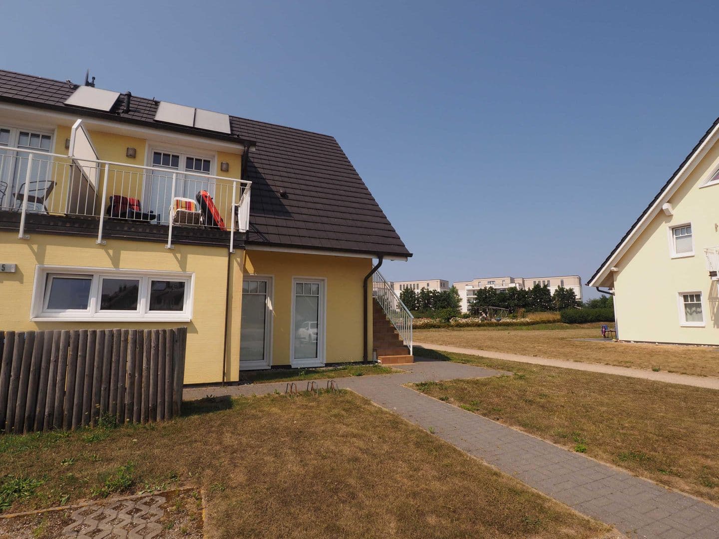 Straßenansicht