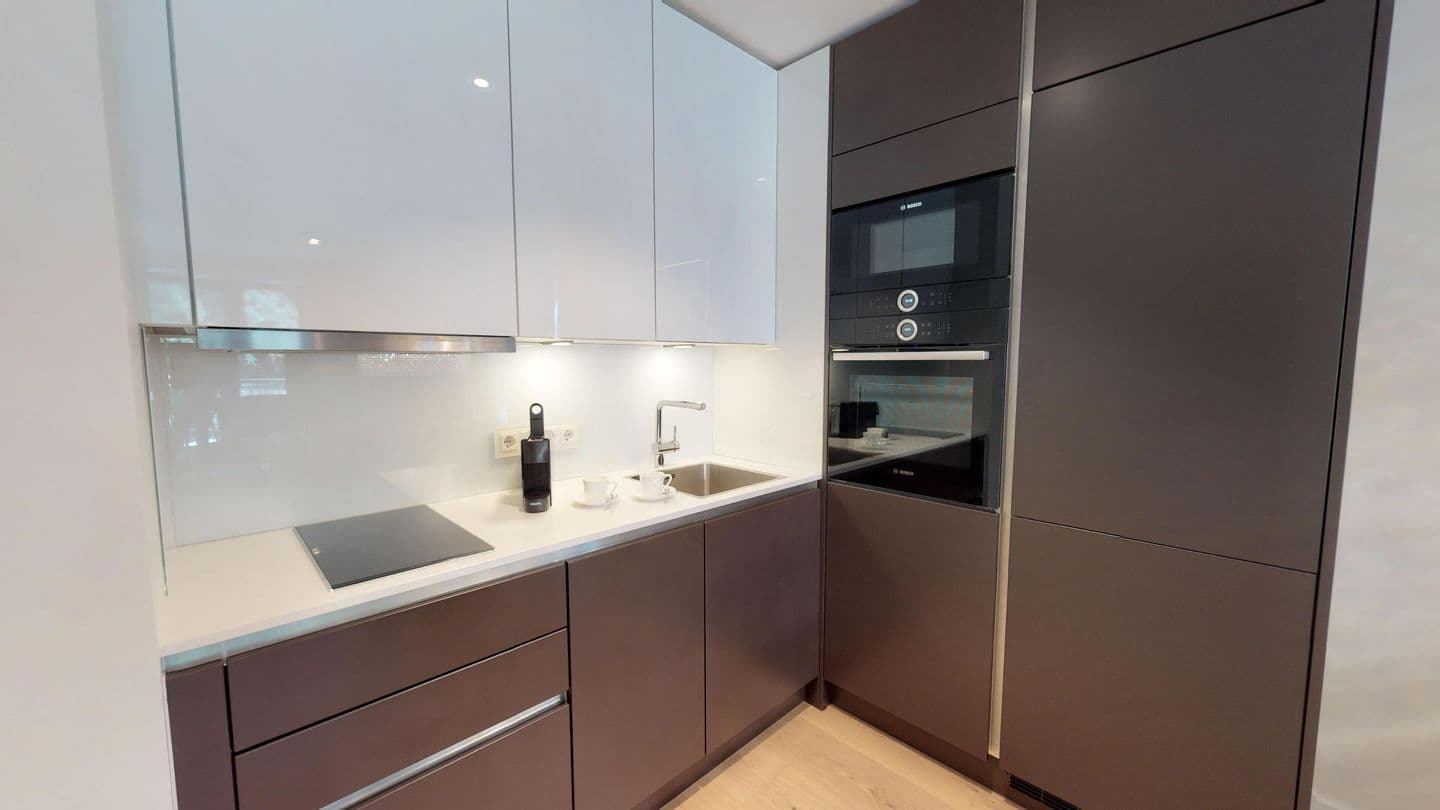 Elegantes Apartment mit Sauna, Balkon und Meer-Flair