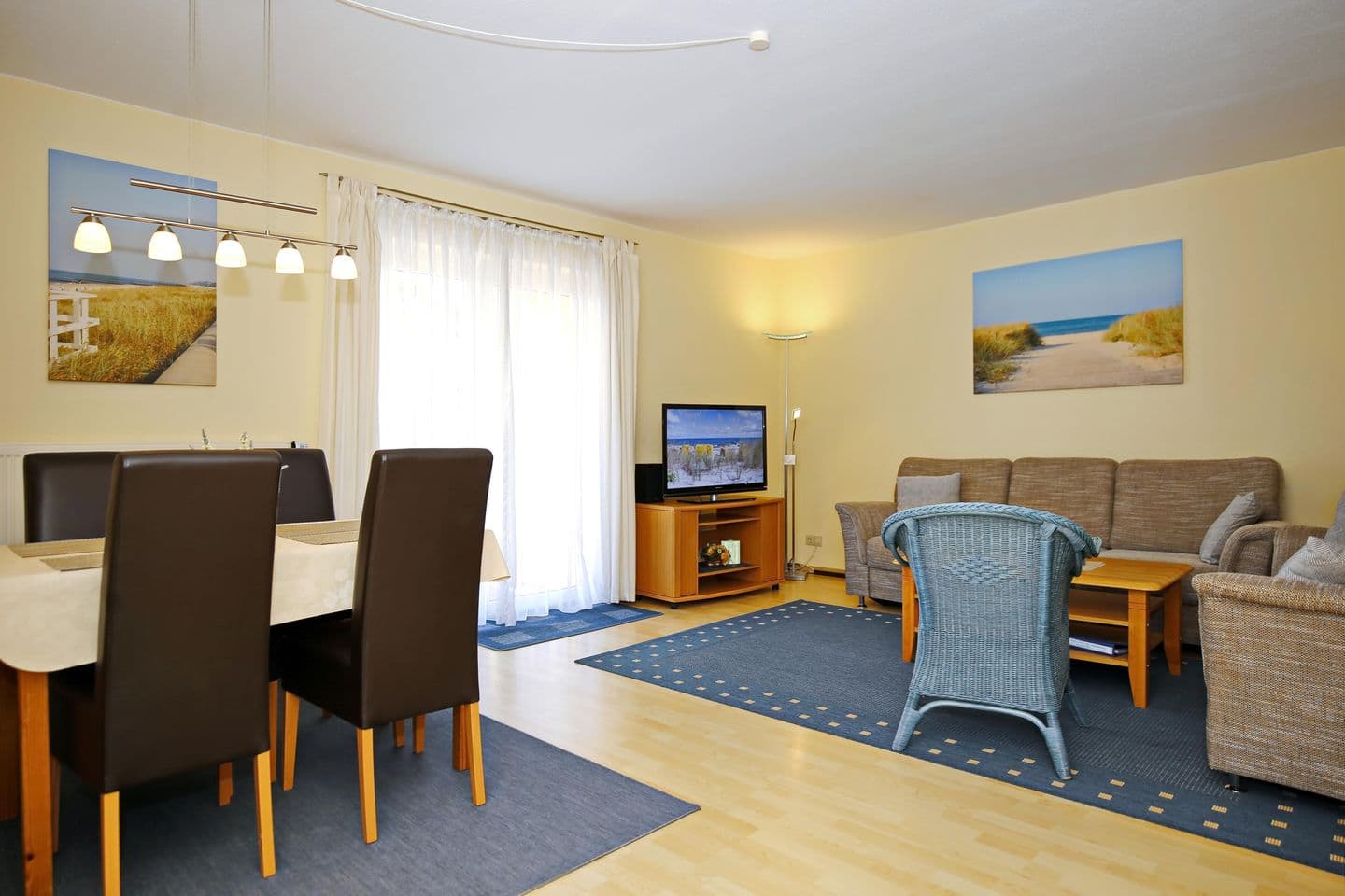 Wohnzimmer