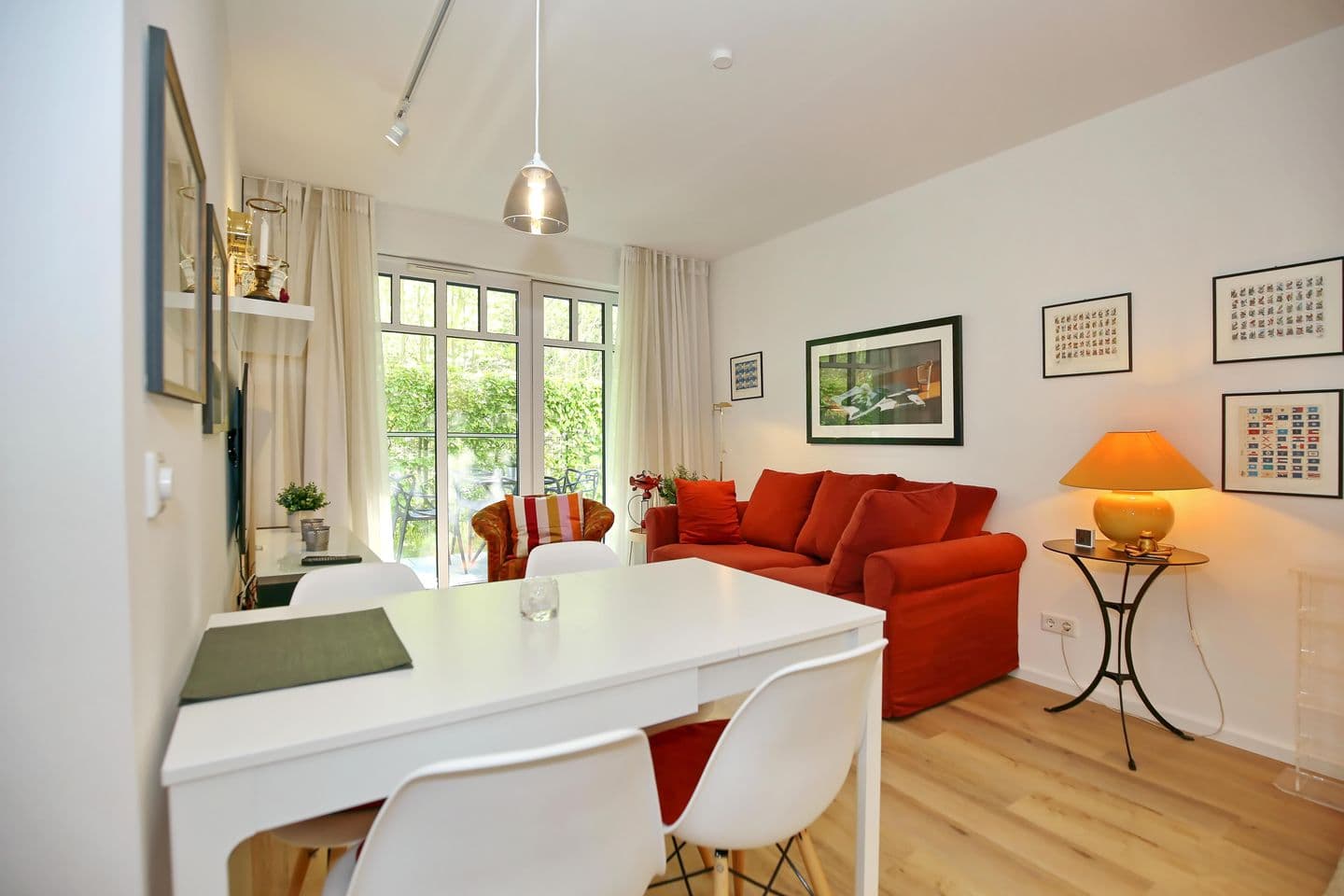 Wohnzimmer
