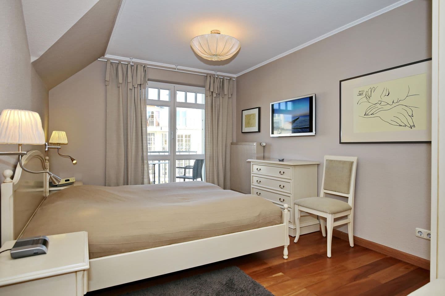 Schlafzimmer
