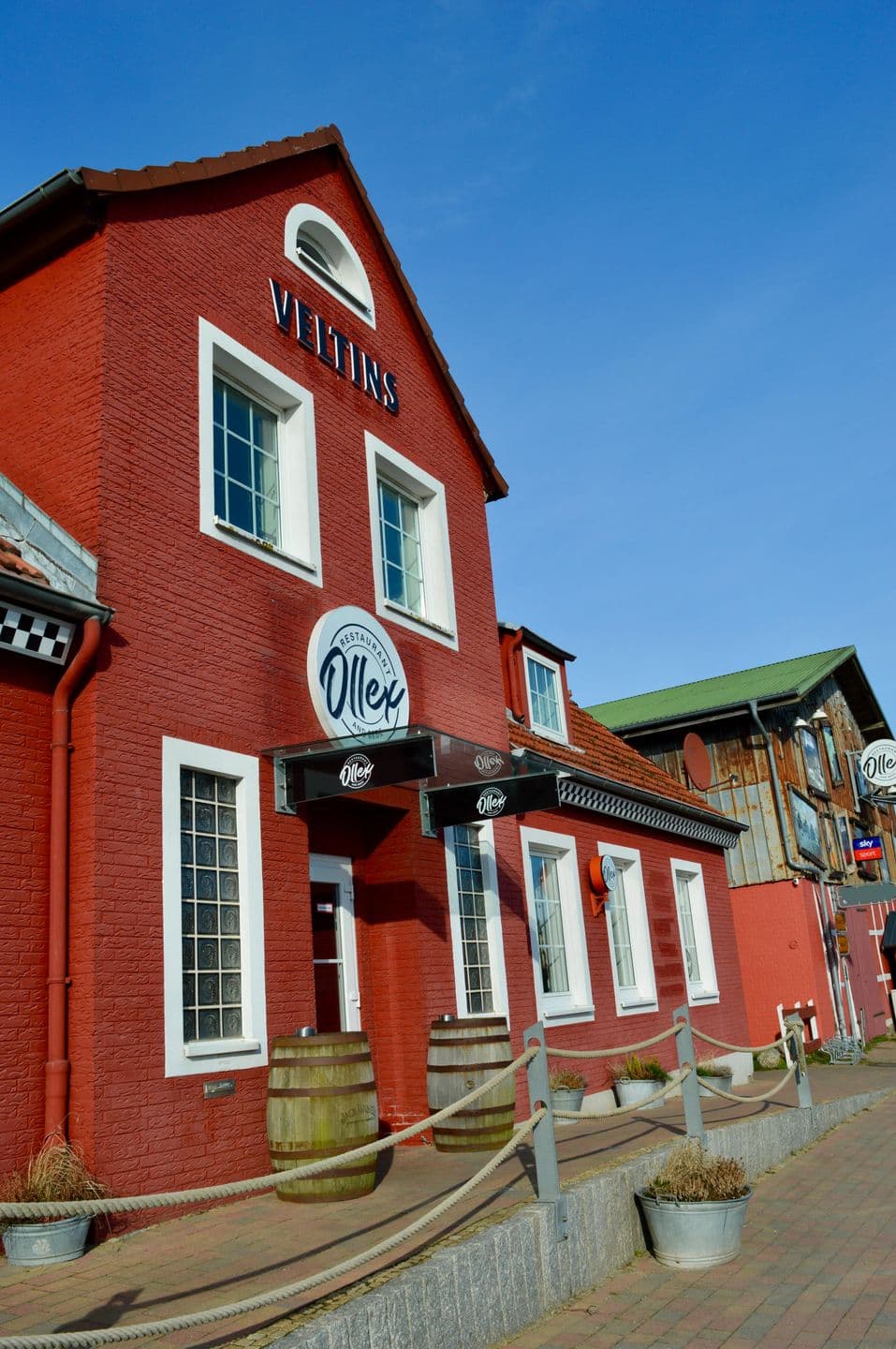 Restaurant Ollex and beds