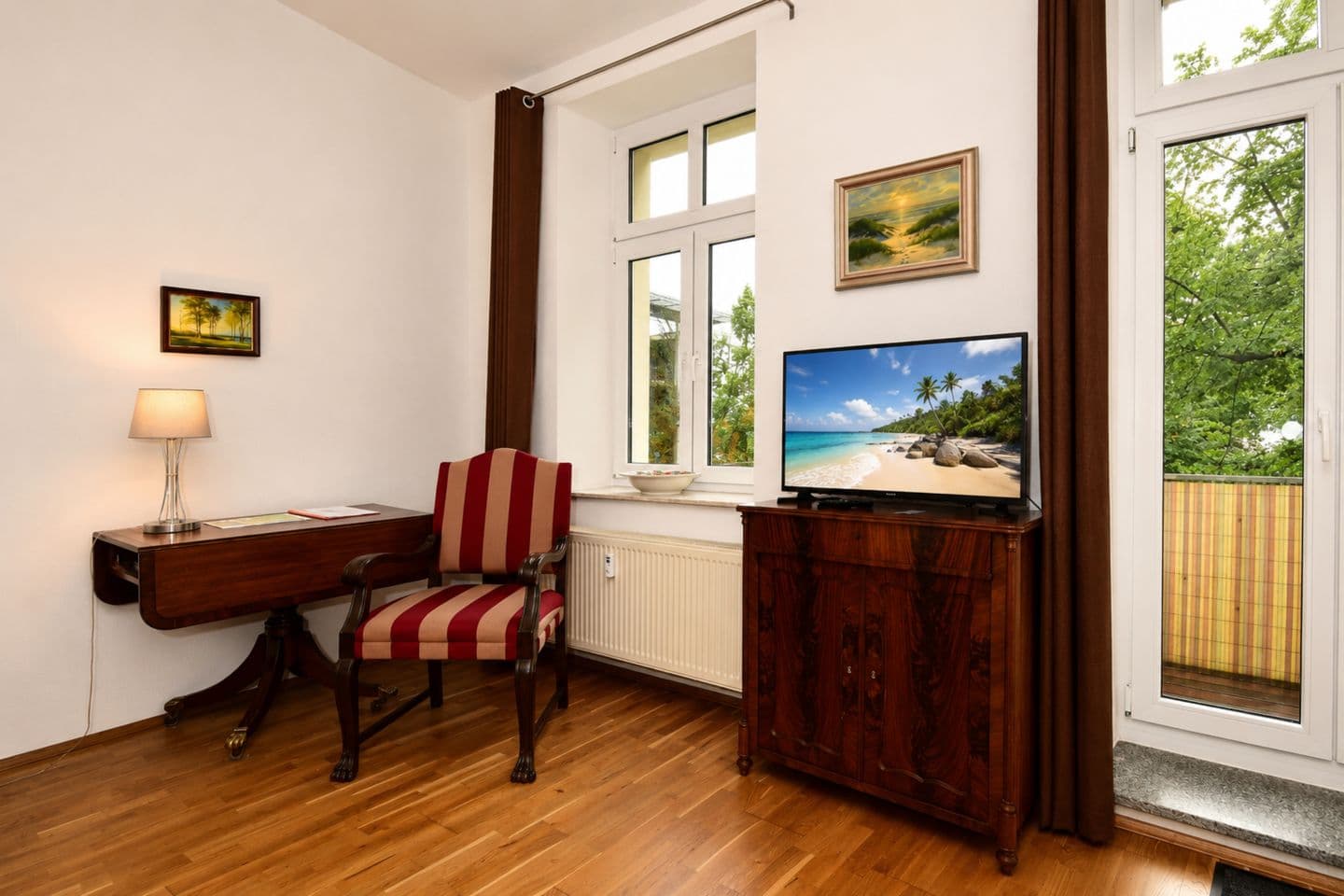 Wohnzimmer