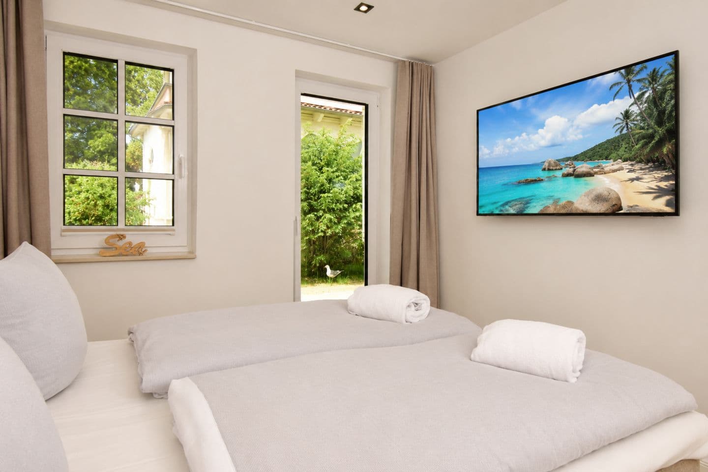 Schlafzimmer mit TV