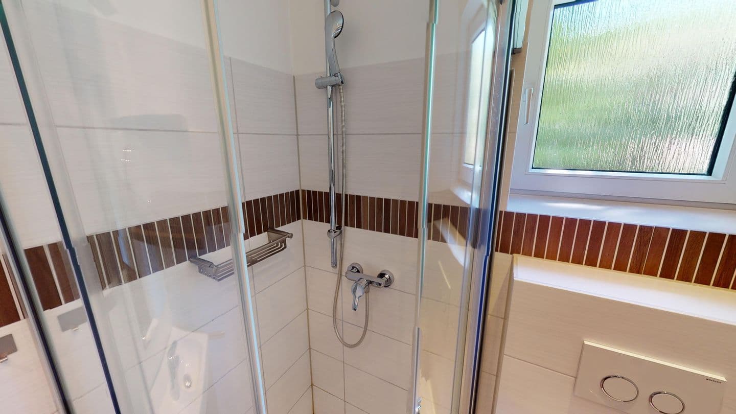 Ferienwohnung für 4 Personen mit Terrasse und Tiefgaragenstellplatz