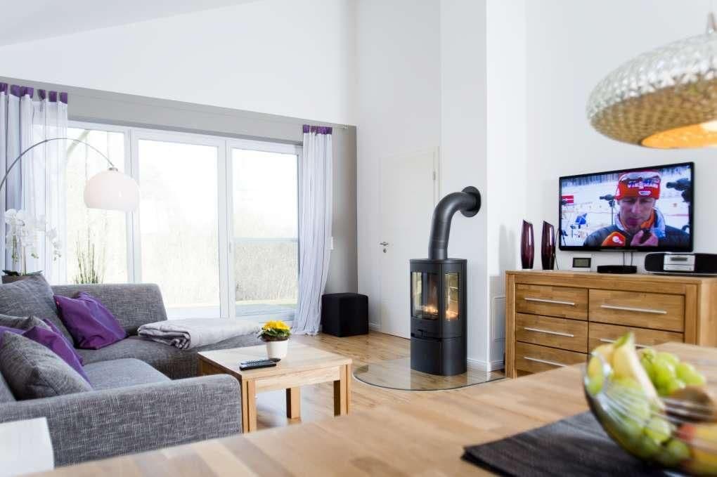 Ferienhaus mit Strandkorb, Kamin und Sauna in Strandnähe
