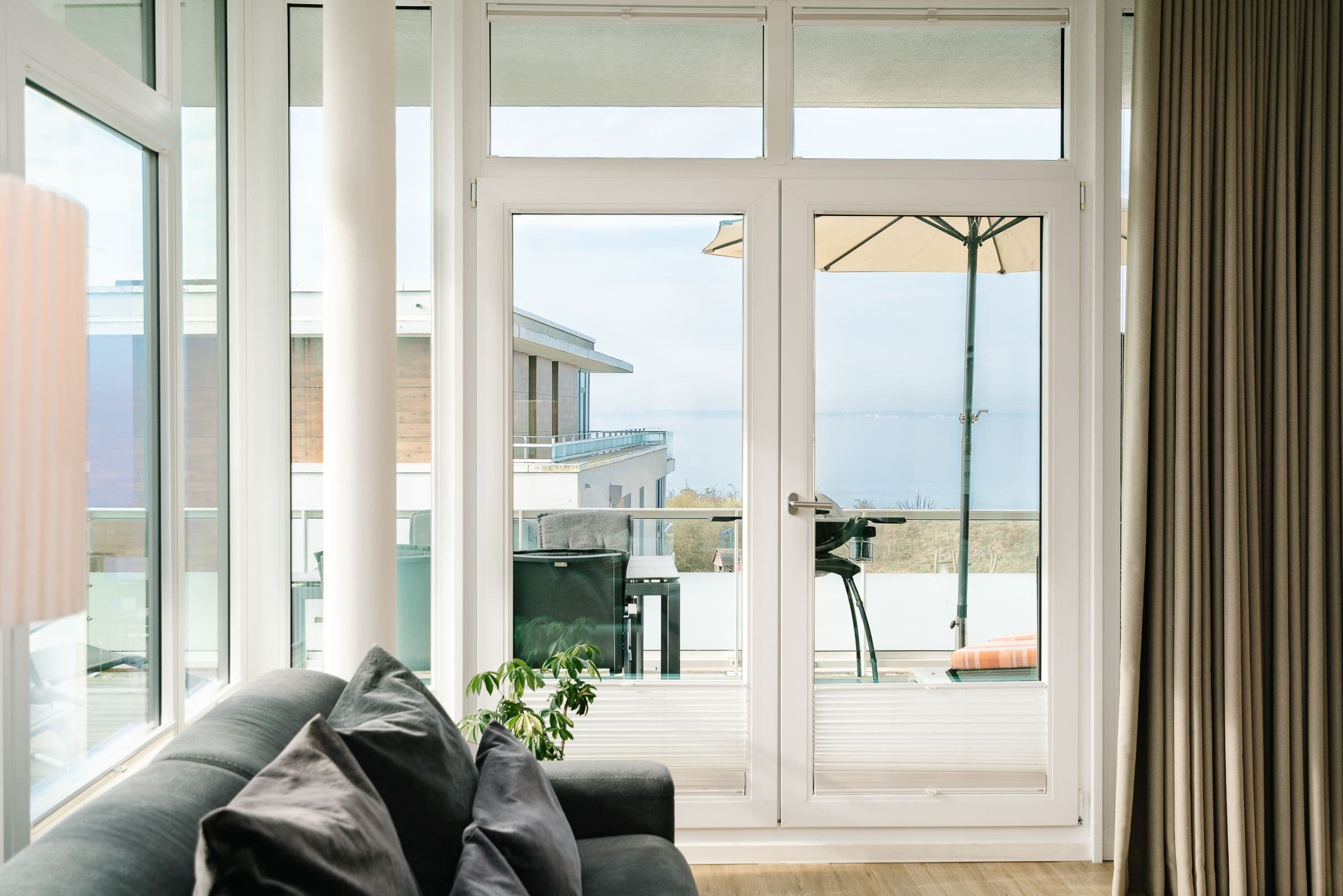 Wohnzimmer mit Meerblick