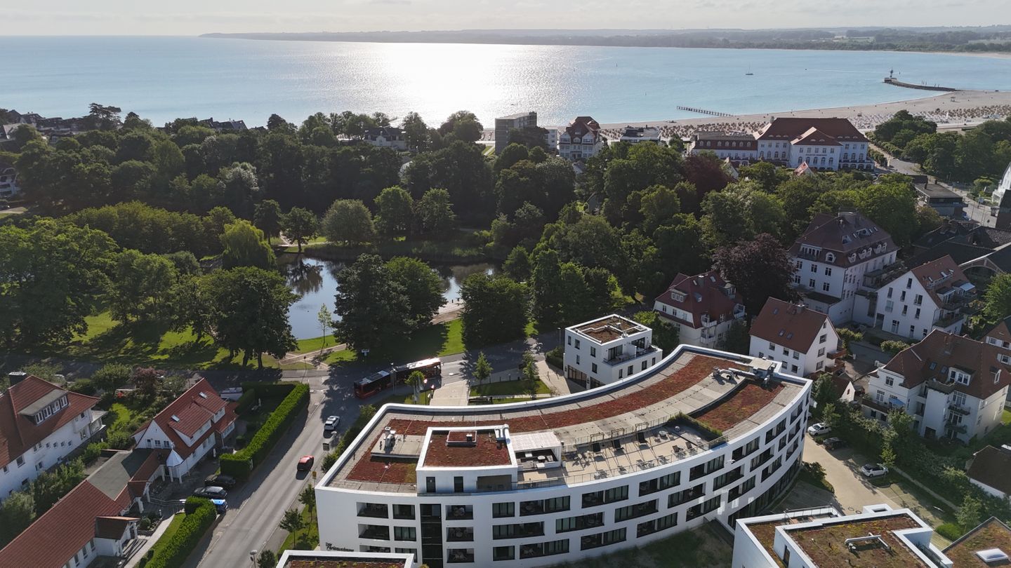 Godewindpark Travemünde — moderne Ferienanlage mit Pool und Meerblick